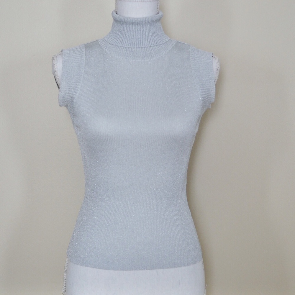 🔥3 for 20🔥 Beautiful turtle neck blouse